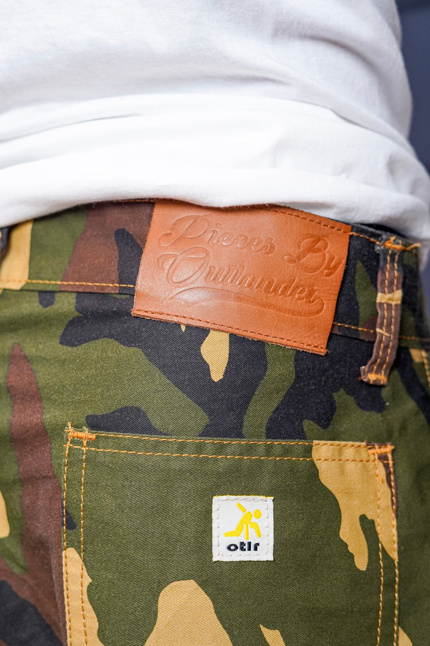 ARMY CAMO CARGO SHORTS