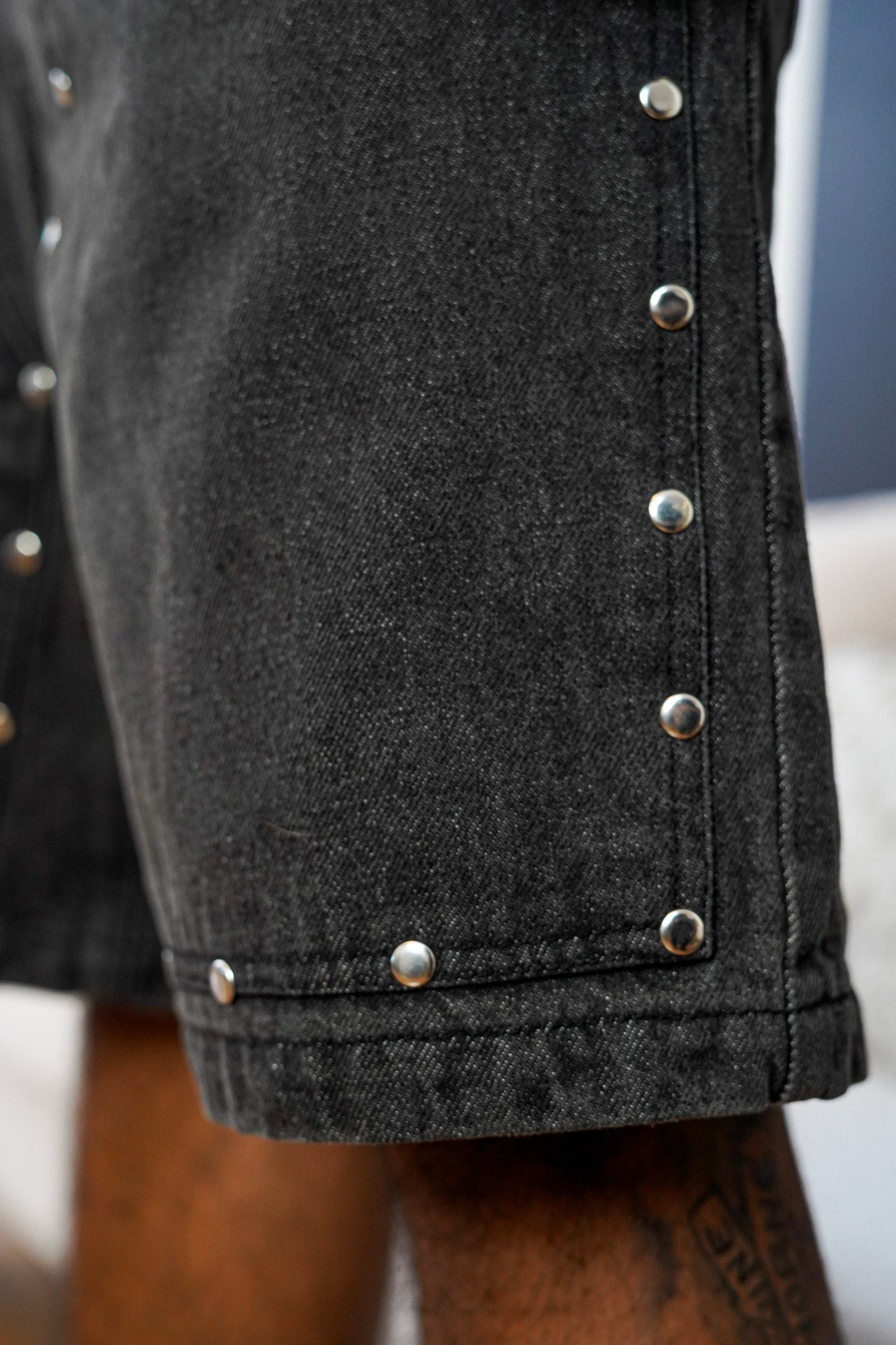 OUTLANDER STONE JORTS (DARK GREY)
